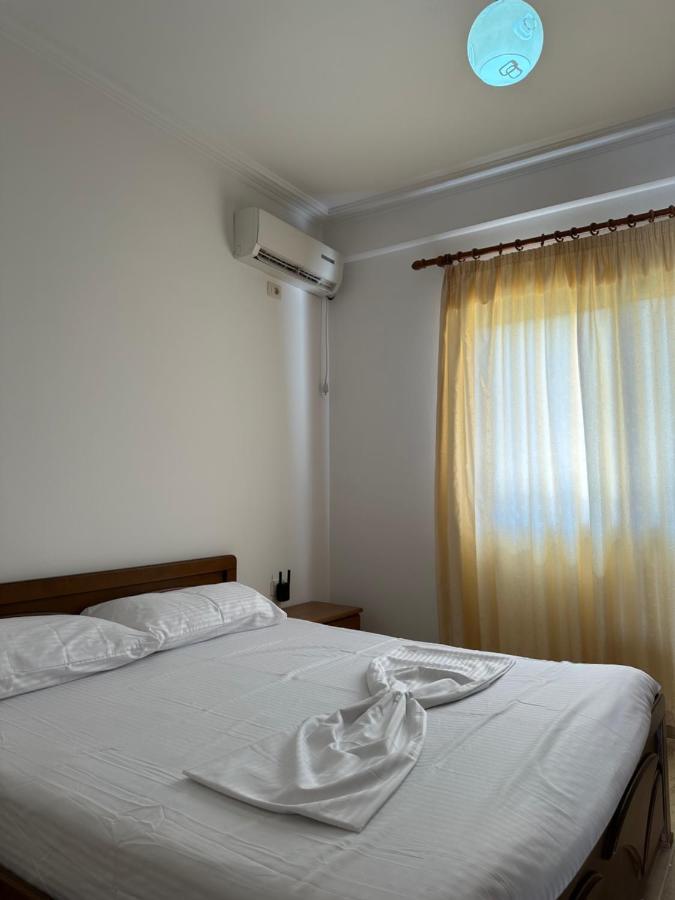 Sun And Sea Apartment Saranda Exterior foto